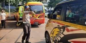 Pemudik 115 Mobil Travel Gelap Dibawa ke Terminal