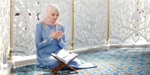 Doa Agar Dijauhkan dari Rasa Pamrih, Jadwal Imsak 30 April 2021
