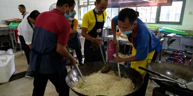 20 Ribu Porsi Nasi Goreng untuk Buka Puasa Pecahkan Rekor MURI
