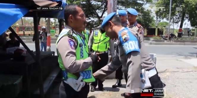Begini Momen Polisi Dirazia Sesama Polisi, Ada Perwira Turun Tangan