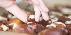 Kurma Marzipan, Menu Buka Lezat Khas Maroko