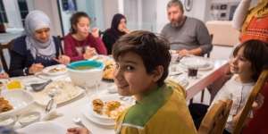 Tips Seru Bukber Bareng Keluarga di Rumah
