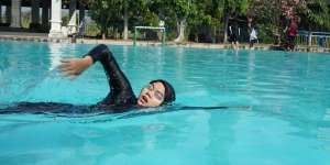 Berenang di Kolam Umum Saat Pandemi, Boleh atau Tidak?