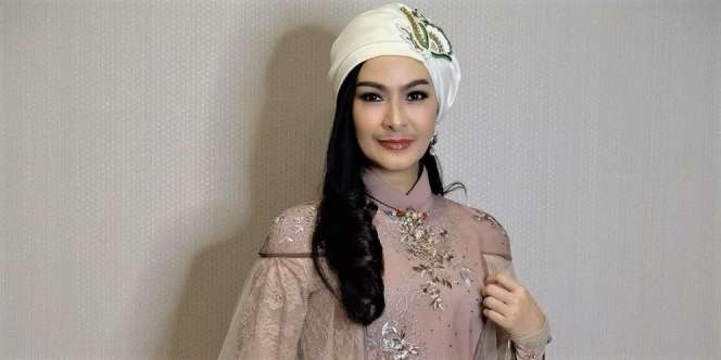 9 Kontroversi Iis Dahlia, Sindir Billar-Lesty hingga Berseteru dengan Pasha Ungu