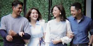 4 Inpirasi OOTD Lebaran Ala Bintang ‘Ikatan Cinta’, Gaya Amanda Manopo Anggun!