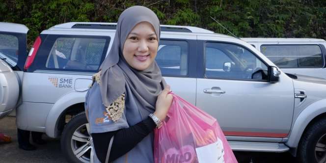 Istri Bayar Zakat Fitrah Suami, Bagaimana Hukumnya?