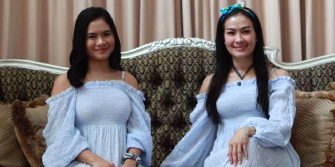 Disindir Netizen Soal Baju Lebaran, Iis Dahlia : `Sirik Aja Lo`