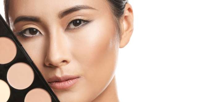 Tips Mengaplikasikan Highlighter di Hidung Agar Lebih Mancung