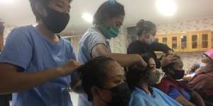 Impian Tetap Tampil Cantik Meski Hidup di Balik Sel Lapas