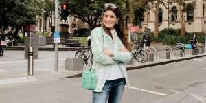 5 Aktris Cantik Blasteran yang Sering Dikira Non Muslim