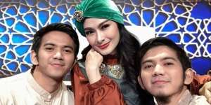Kedekatan dengan Rizki & Ridho DA Dianggap Berlebihan, Iis Dahlia Bilang Gini
