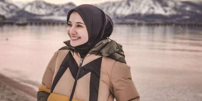 Deretan Fashion Item Mewah Zaskia Sungkar, Harga Tasnya Curi Perhatian