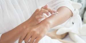 Kulit Beruntusan Setelah Pakai Body Butter? Ini Sebabnya