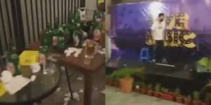 Di Luar Warung Bakso, Ternyata Dalemnya Bikin Kaget