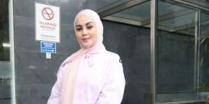 Ditanya Soal Isu Pernah Jadi Istri Uje, Ini Kata Jennifer Dunn