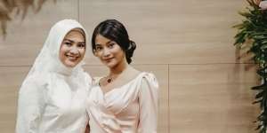 Leher Jadi Sorotan, Putri Ikke Nurjanah Buka Suara