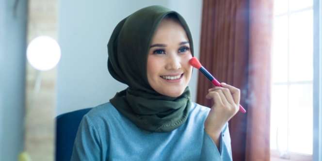 Kehabisan Blush On? Buat Sendiri Saja!