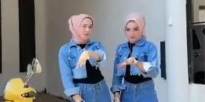 Joget Dua Hijaber Ini Bikin Heboh, Bawahannya Bikin Kalian 'Ngelus Dada'