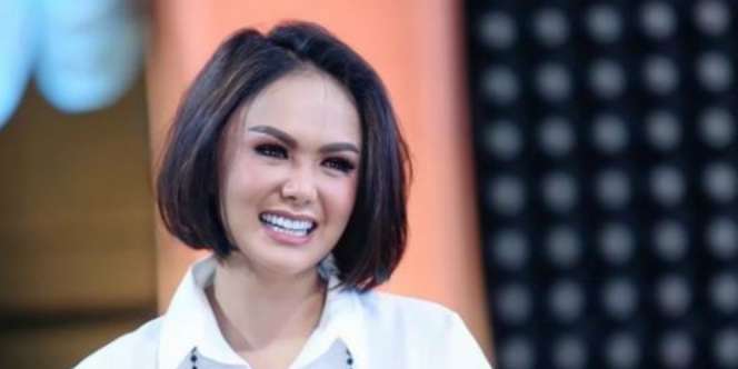 Video Call, Wajah Krisdayanti dan Yuni Shara Tanpa Makeup Bikin Melongo!
