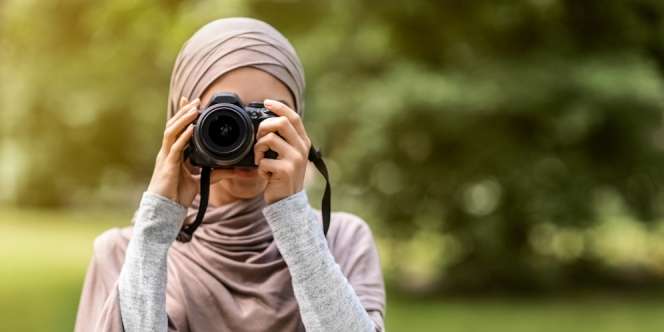 Lensa Terbaru Sony Bisa Bikin Kamu Aman dari `Ghosting`