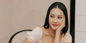 Berambut Keriting, Anya Geraldine Mirip Rapunzel