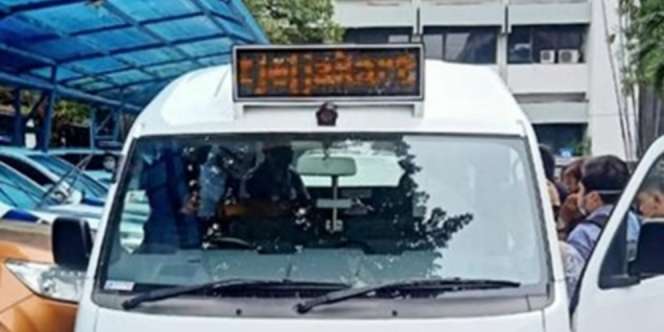 Brrrr, Angkot JakLingko Kini Pakai AC dan GPS