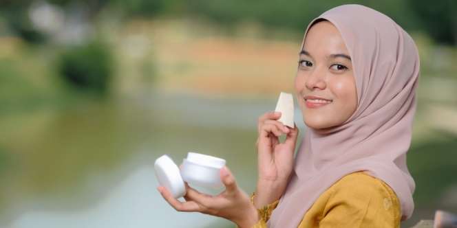 Bisakah Powder Foundation Dipakai untuk Setting Powder?