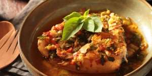 Sedapnya Ikan Tenggiri Bumbu Woku, Perpaduan Pedas dan Segar