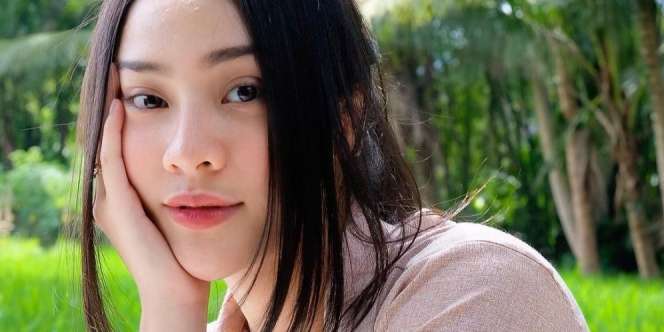 Pamer Rambut Keriting, Anya Geraldine Auto Digombalin Netizen