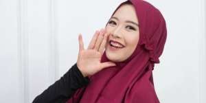 Keseharian Rakhma Lutfita Mempelai Wanita Viral Patahkan Besi