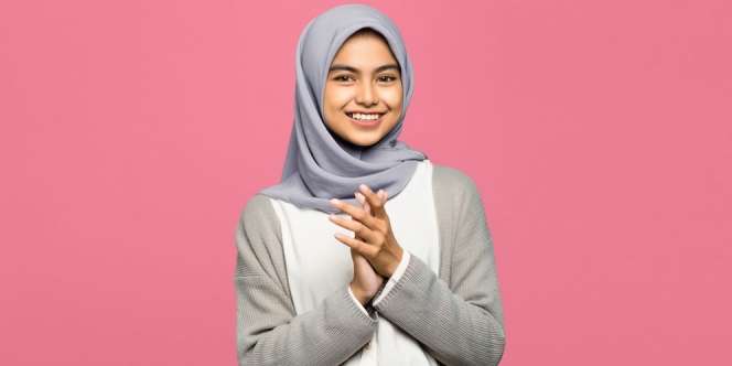 6 Rekomendasi Bahan Hijab Segi Empat & Pashmina