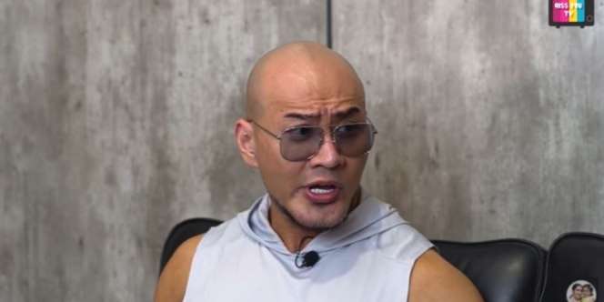 Curhatan Deddy Corbuzier Beratnya Jadi Mualaf