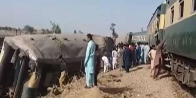 Kecelakan Fatal Tabrakan Kereta di Pakistan, 30 Penumpang Tewas 50 Terluka