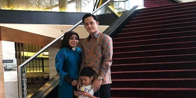 Ganteng! 5 Potret Anak Muzdalifah dan Nassar