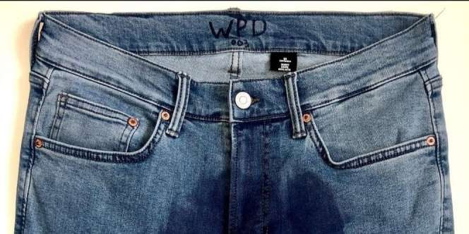 Desain Nyeleneh Celana Jeans, Depan Ritsleting Sengaja Dibikin Efek Kepipisan