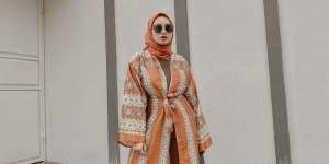 Paduan Kulot Jeans Unik untuk Hijabers ala Selebgram Diyanah
