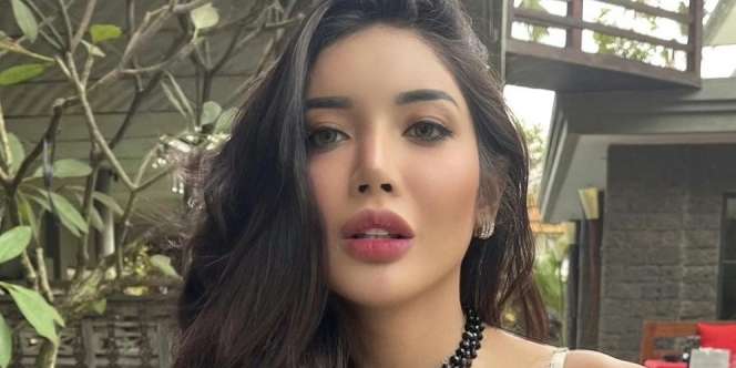 Postingan Foto Millendaru Bikin Geger, Dikira Artis Hollywood