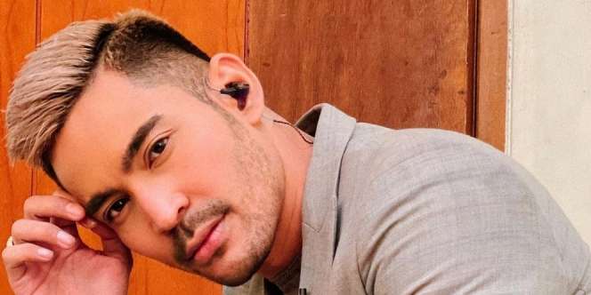 Foto Intim Ayu Ting Ting dan Robby Purba yang Banjir Doa Berjodoh