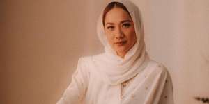 5 Potret Cantik Bunga Citra Lestari Tampil Berkerudung 
