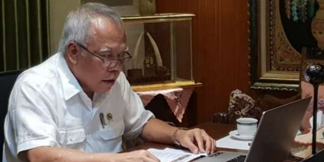 Selfie Jenaka Menteri Basuki Difoto `Basuki`