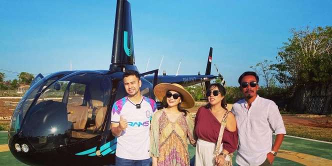 Menikmati Indahnya Bali dari Ketinggian Udara