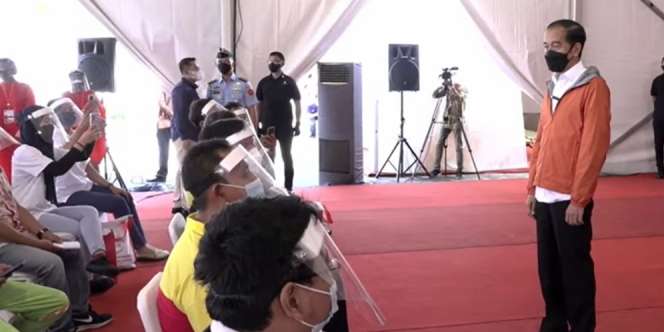 Pantau Vaksinasi Massal, 4000 Pekerja Pelabuhan Tanjung Emas Akan Divaksin