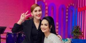 Krisdayanti Gemas Banget sama Ayu Ting Ting: Anaknya Papa Rozak