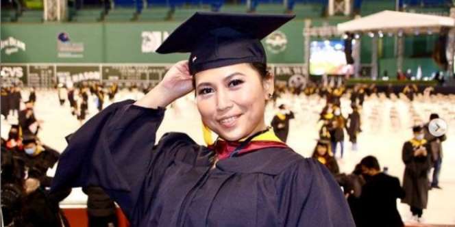 Pernah Jadi SPG di Mal, Gadis Binjai Jadi Lulusan Terbaik Universitas di AS