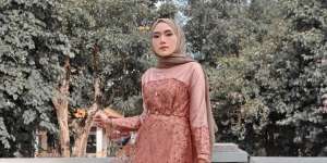 Ide Outfit Kondangan untuk Hijabers ala Lupita Dewi