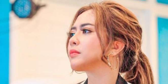Wow! Gaji Asisten Selebgram Maharani Kemala Bikin Syok