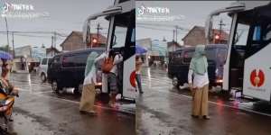 Viral Istri Dorong Suami ke Bus hingga Nyaris Tersungkur, Sikapnya Jadi Sorotan