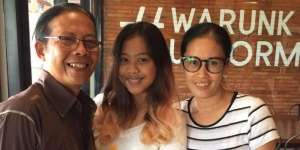 Jauh dari Sorotan, Potret Mesra Jaka Jinny Oh Jinny dan Istri