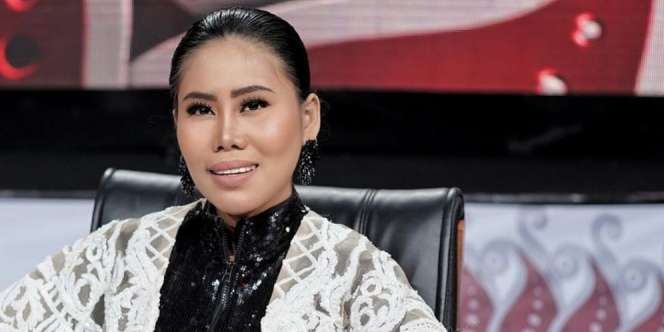 Kabar Terbaru Evi Masamba yang Jarang Muncul di TV, Kini Jualan Bakso