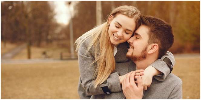50 Caption Baper yang So Sweet, Bikin Pembacanya Senyum-senyum Sendiri